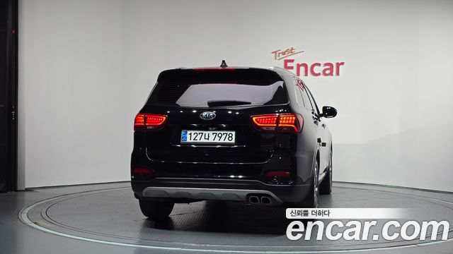Kia Sorento 2019 — photo 4
