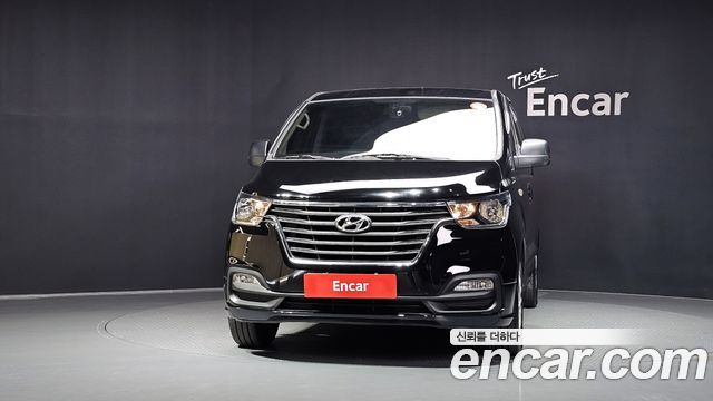 Hyundai Starex 2018 — photo 3