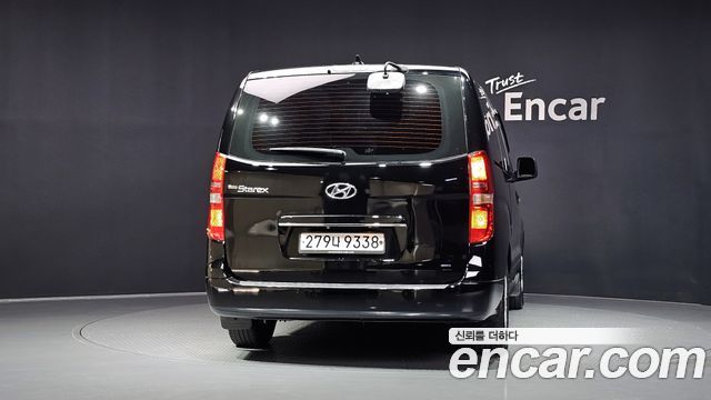 Hyundai Starex 2018 — photo 4