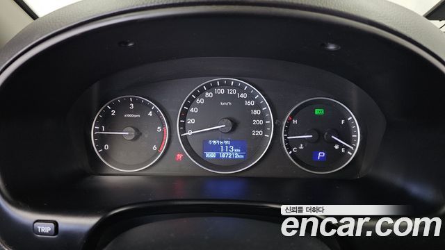 Hyundai Starex 2018 — photo 8