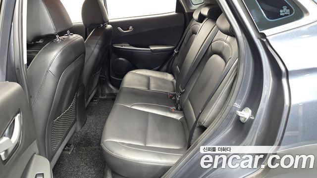 Hyundai Kona 2018 — photo 17