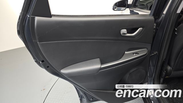 Hyundai Kona 2018 — photo 15