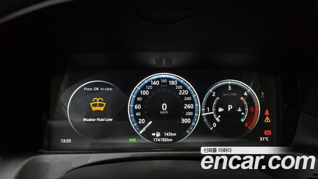 Jaguar XF 2017 — photo 8