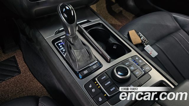 Hyundai Genesis 2015 — photo 9