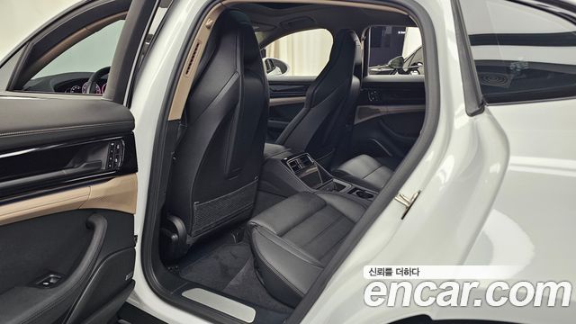 Porsche Panamera 2024 — photo 17