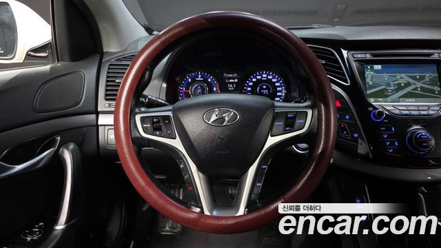 Hyundai i40 2014 — photo 13