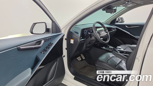 Kia Niro 2022 — photo 13