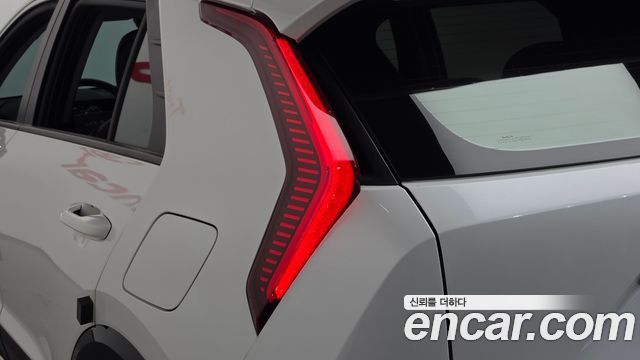Kia Niro 2022 — photo 9
