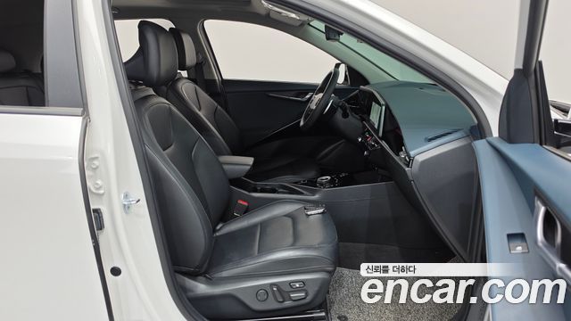 Kia Niro 2022 — photo 16