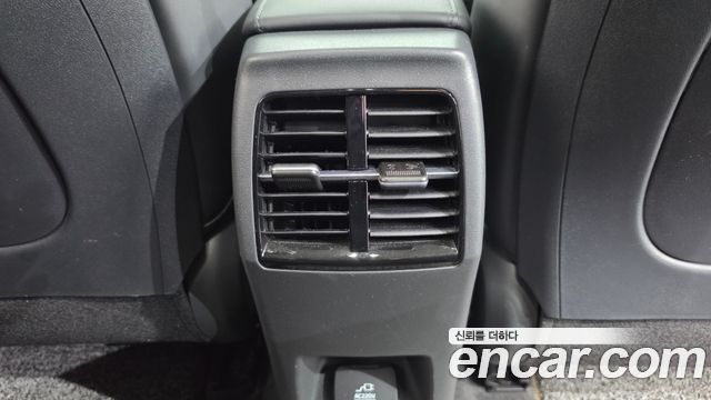 Kia Niro 2022 — photo 36