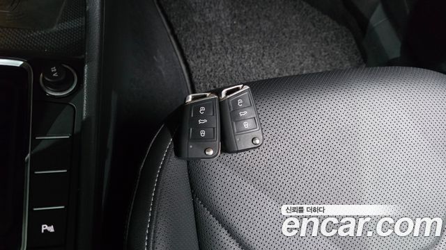 Volkswagen Jetta 2021 — photo 21