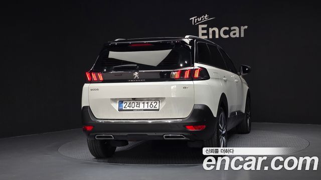 Peugeot 5008 2024 — photo 4