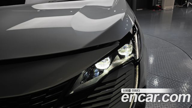 Peugeot 5008 2024 — photo 8