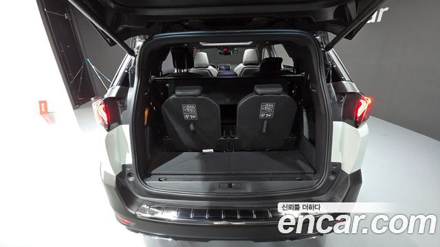 Peugeot 5008 2024 — photo 27