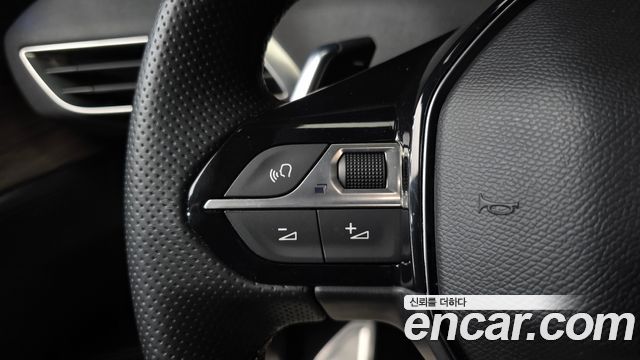 Peugeot 5008 2024 — photo 28