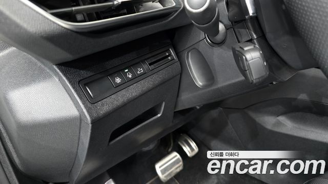 Peugeot 5008 2024 — photo 31