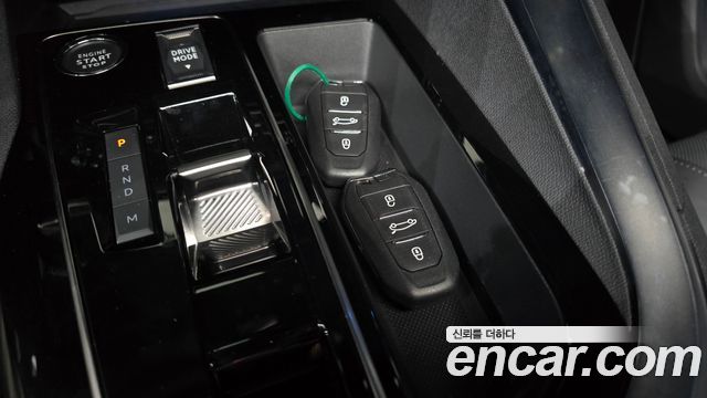 Peugeot 5008 2024 — photo 32
