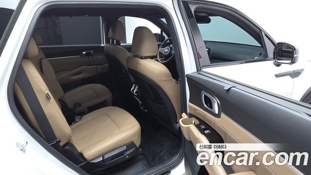 Kia Sorento 2024 — photo 17