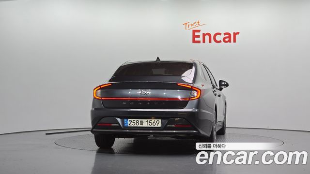 Hyundai Sonata 2021 — photo 4