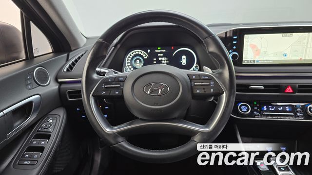 Hyundai Sonata 2021 — photo 13