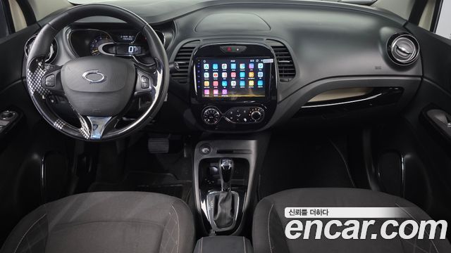 Renault Korea QM3 2015 — photo 7