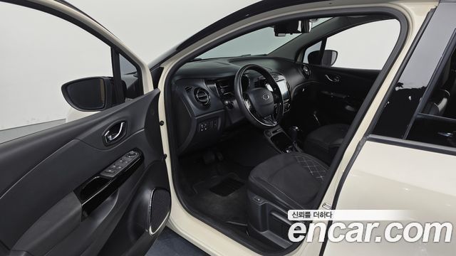 Renault Korea QM3 2015 — photo 10