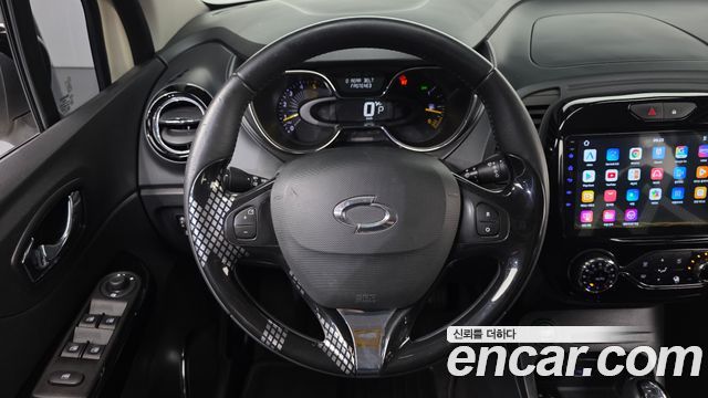 Renault Korea QM3 2015 — photo 14
