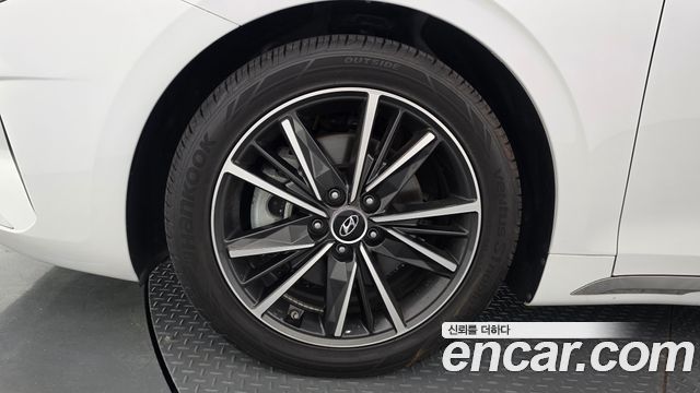 Hyundai Grandeur 2022 — photo 5