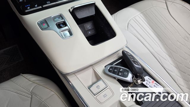 Hyundai Grandeur 2022 — photo 9