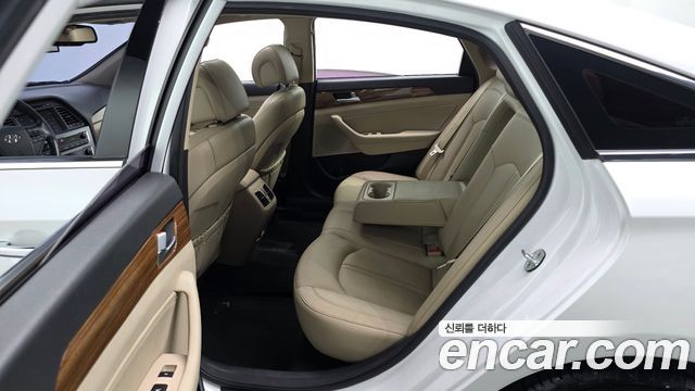Hyundai Sonata 2015 — photo 12