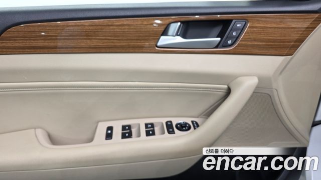 Hyundai Sonata 2015 — photo 19