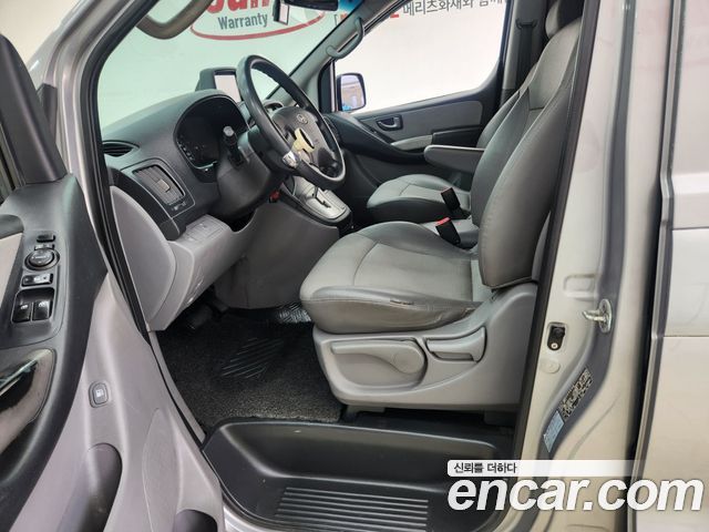 Hyundai Starex 2011 — photo 5