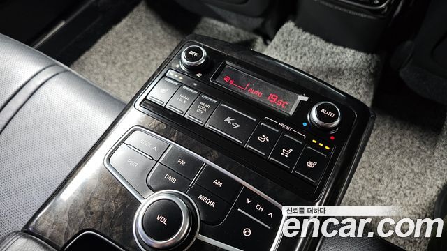 Kia K9 2014 — photo 19