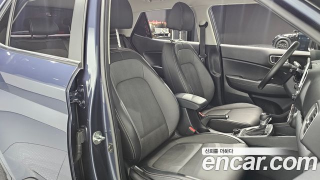 Hyundai Venue 2020 — photo 17
