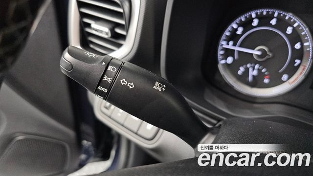 Hyundai Venue 2020 — photo 25