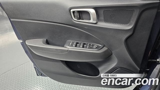 Hyundai Venue 2020 — photo 14
