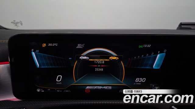 Mercedes-Benz CLA-Class 2022 — photo 11
