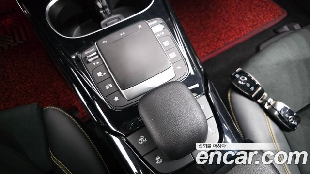 Mercedes-Benz CLA-Class 2022 — photo 24