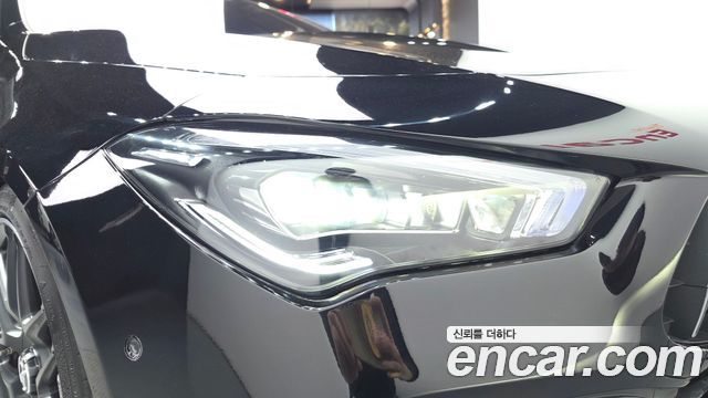 Mercedes-Benz CLA-Class 2022 — photo 8