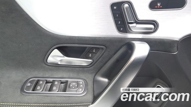 Mercedes-Benz CLA-Class 2022 — photo 27
