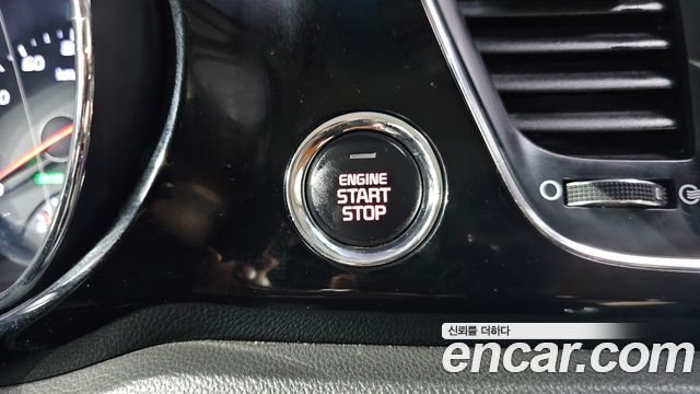 Kia Canival 2016 — photo 16