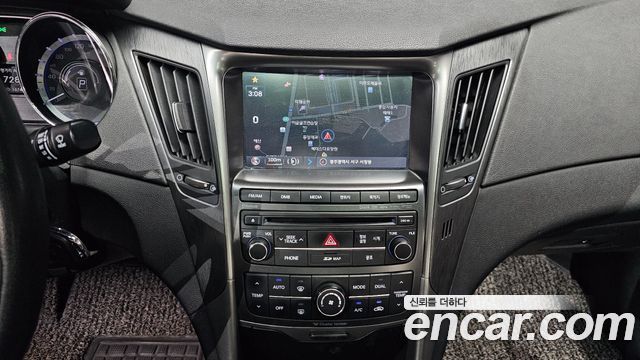 Hyundai Sonata 2013 — photo 21