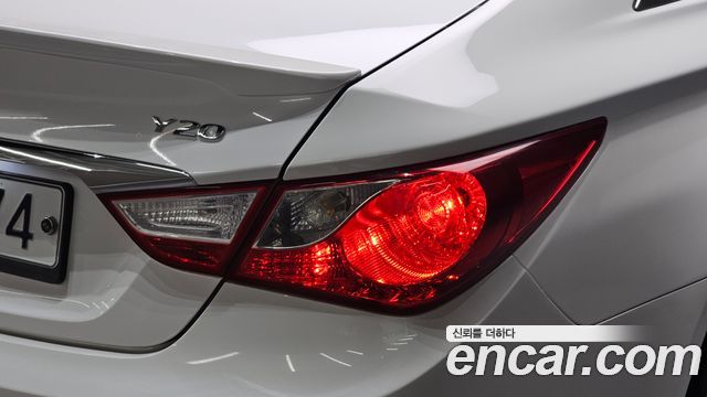 Hyundai Sonata 2013 — photo 9