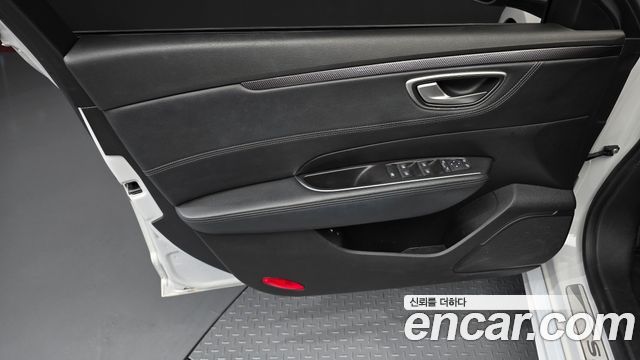 Renault Korea SM6 2016 — photo 14