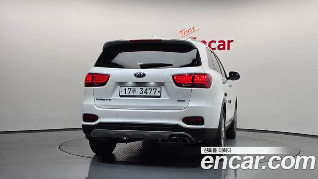 Kia Sorento 2019 — photo 4