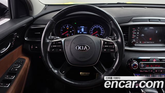 Kia Sorento 2019 — photo 19