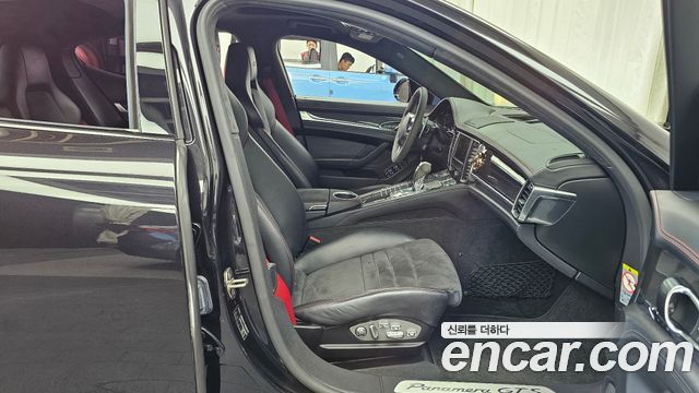 Porsche Panamera 2013 — photo 11