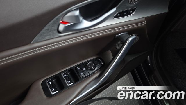 Kia Stinger 2019 — photo 21