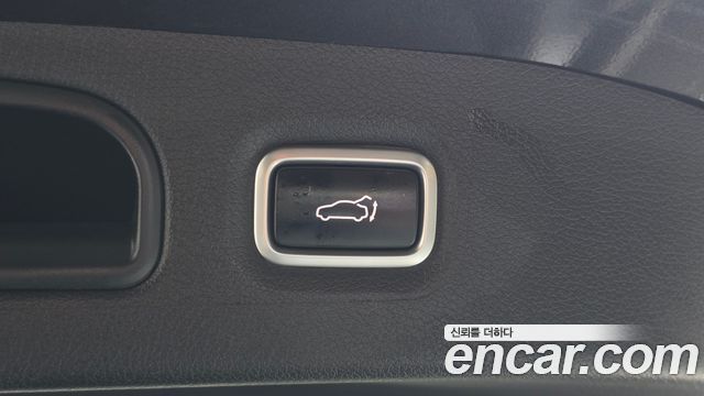 Kia Stinger 2019 — photo 24