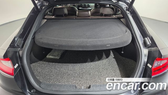 Kia Stinger 2019 — photo 25